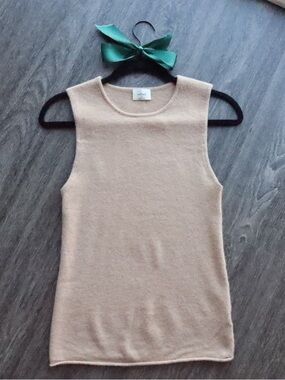 Aritzia Bambino Cashmere and Merino Sweater Top, Gold Camel